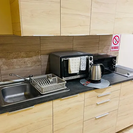 Downtown With Shared Kitchen Gyor