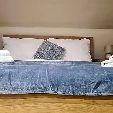 Downtown With Shared Kitchen Aparthotel